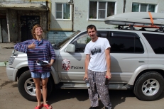 Our couchsurfer hosts in Khabarovsk