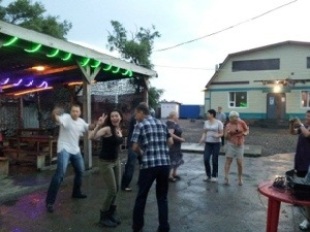 Boozy Blow-Out in Bikin, Russia